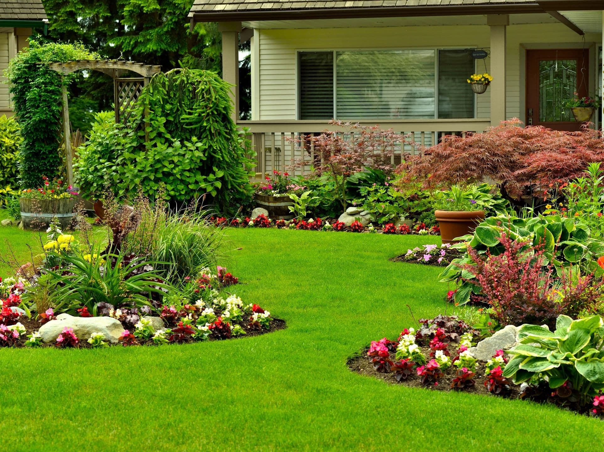 7 Steps for a Gorgeous Flower Bed